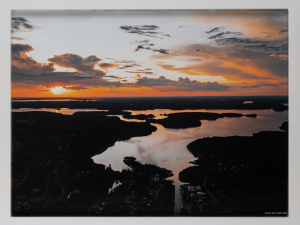 Solnedgång över Norrby - 30x40cm vit